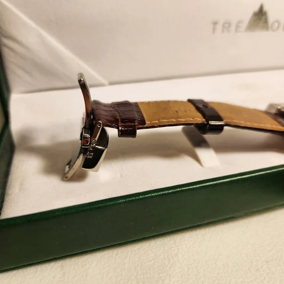 Tremont Mens Watch - Picture 7 of 11